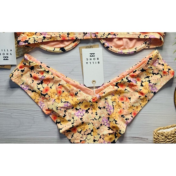 Billabong 🌼 Forever Dazed Fiji Bikini Bottoms 💕🏝👙 - Picture 13 of 15